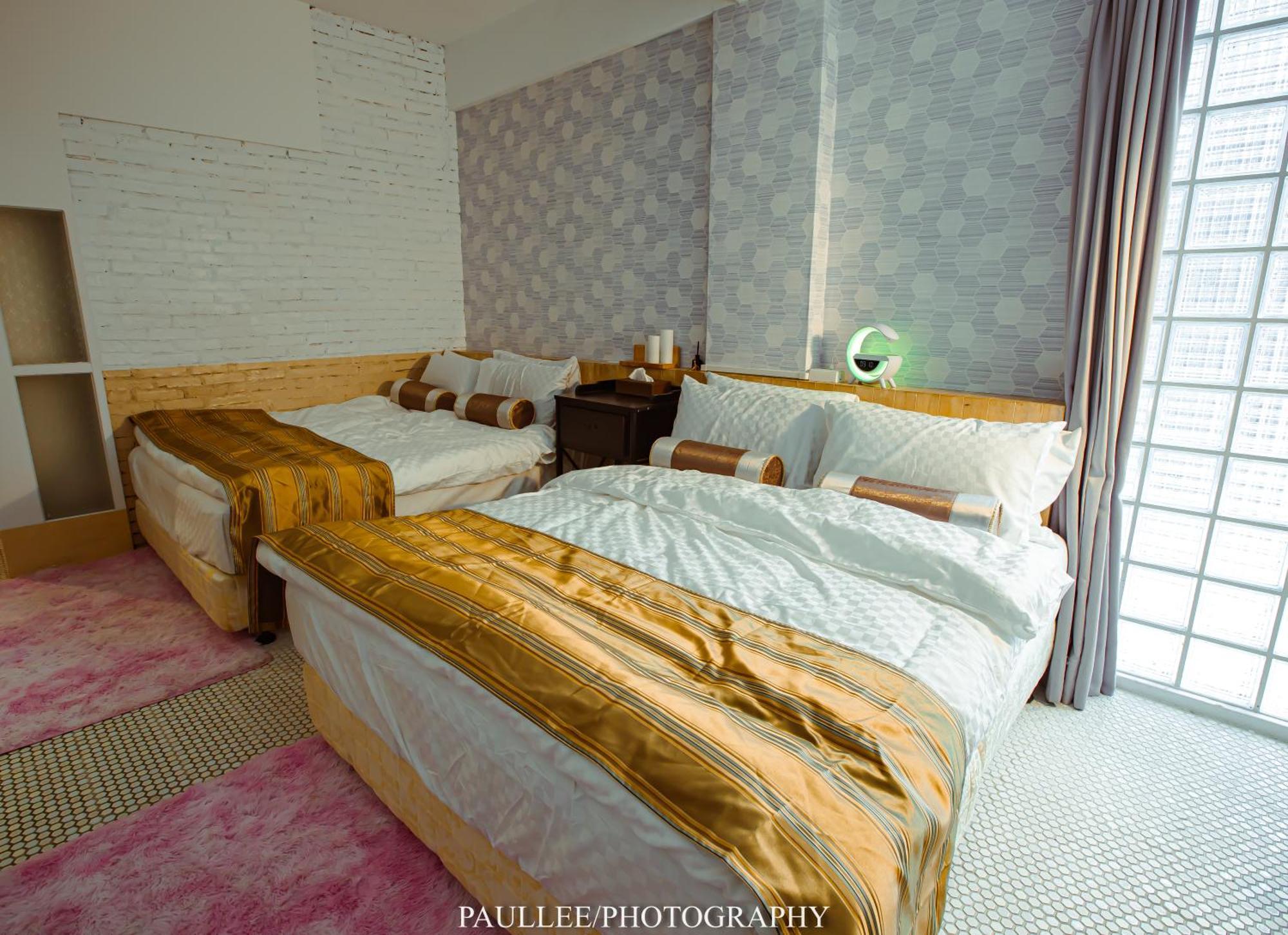 白狗公寓amo B&B市區金三角 東大門夜市 Hualien City Exterior foto