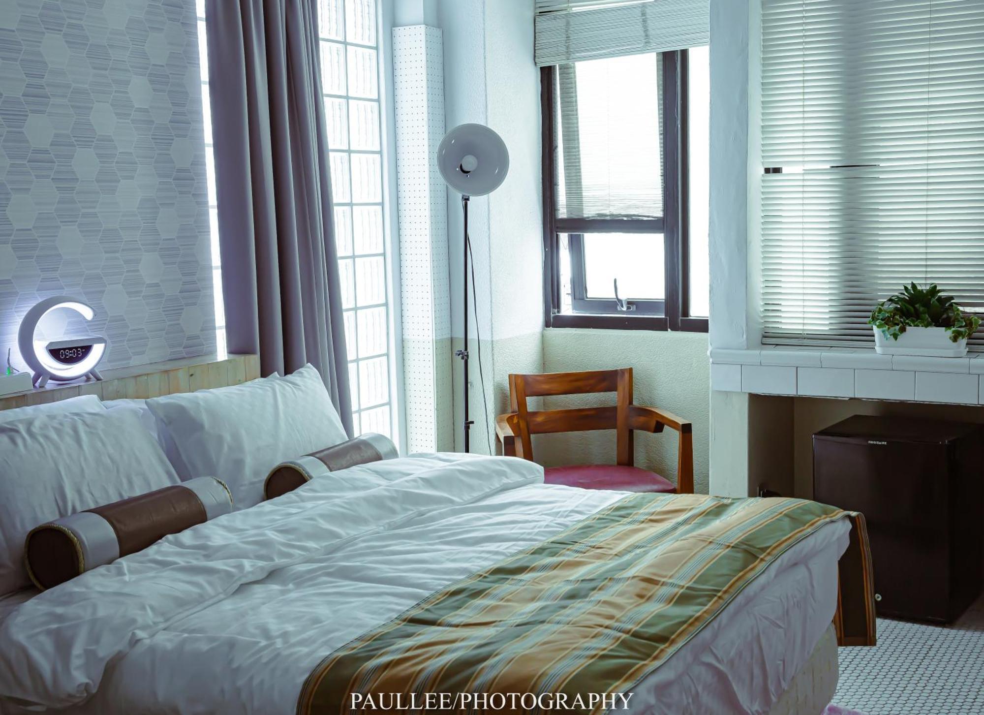 白狗公寓amo B&B市區金三角 東大門夜市 Hualien City Exterior foto